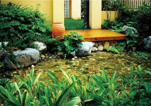 水景──人工湖、溪流与驳岸设计