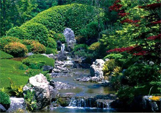 水景──人工湖、溪流与驳岸设计