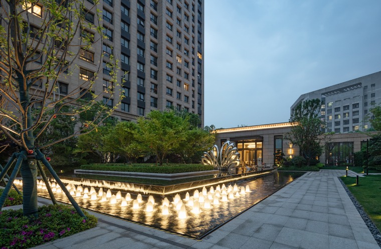 上海大宁金茂府住宅景观实景图12 上海大宁金茂府住宅景观实景图12