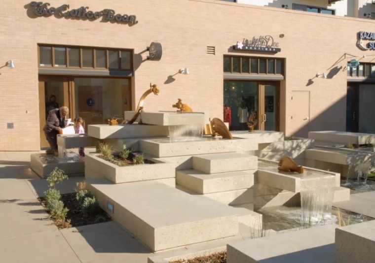 汤姆·奥特内斯 -雕塑形式简化的艺术家 汤姆·奥特内斯 -雕塑形式简化的艺术家