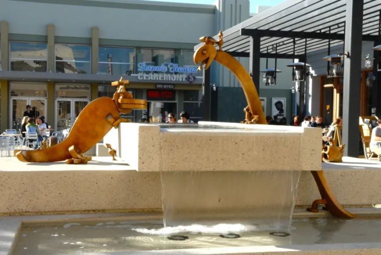 汤姆·奥特内斯 -雕塑形式简化的艺术家 汤姆·奥特内斯 -雕塑形式简化的艺术家