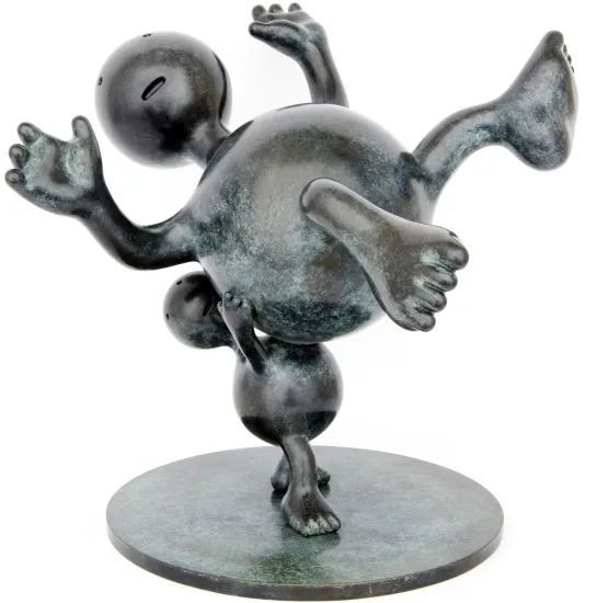 汤姆·奥特内斯 -雕塑形式简化的艺术家 汤姆·奥特内斯 -雕塑形式简化的艺术家