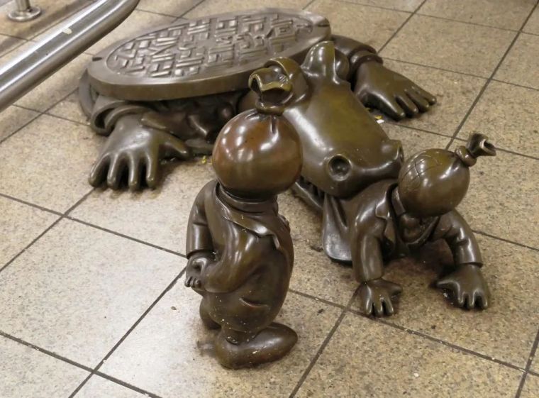 汤姆·奥特内斯 -雕塑形式简化的艺术家 汤姆·奥特内斯 -雕塑形式简化的艺术家