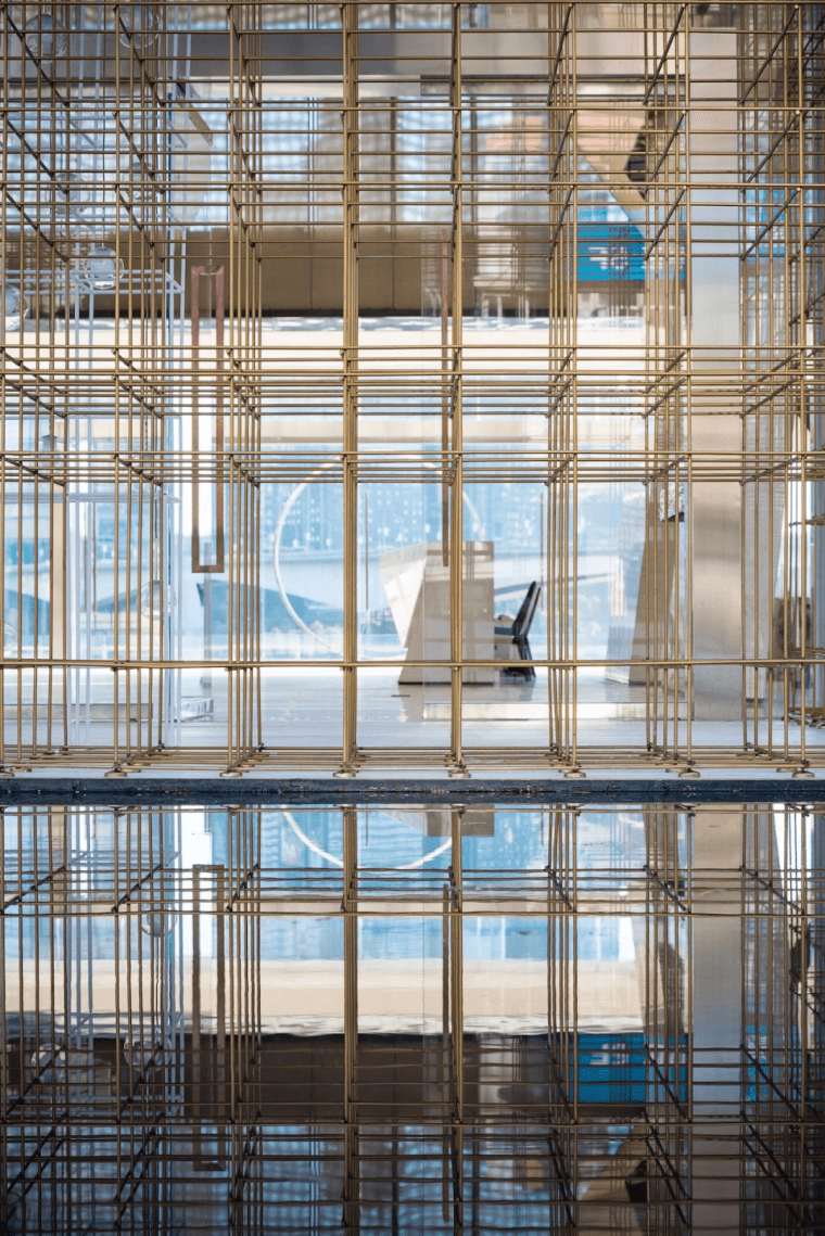 建筑室内景观艺术装置领域的低价材料——金属网 建筑室内景观艺术装置领域的低价材料——金属网