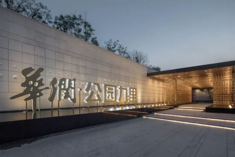 建筑室内景观艺术装置领域的低价材料——金属网 建筑室内景观艺术装置领域的低价材料——金属网