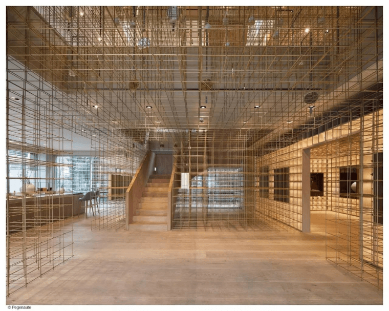 建筑室内景观艺术装置领域的低价材料——金属网 建筑室内景观艺术装置领域的低价材料——金属网