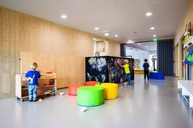 幼儿园室外环境与景观设计要点及案例赏析 幼儿园室外环境与景观设计要点及案例赏析