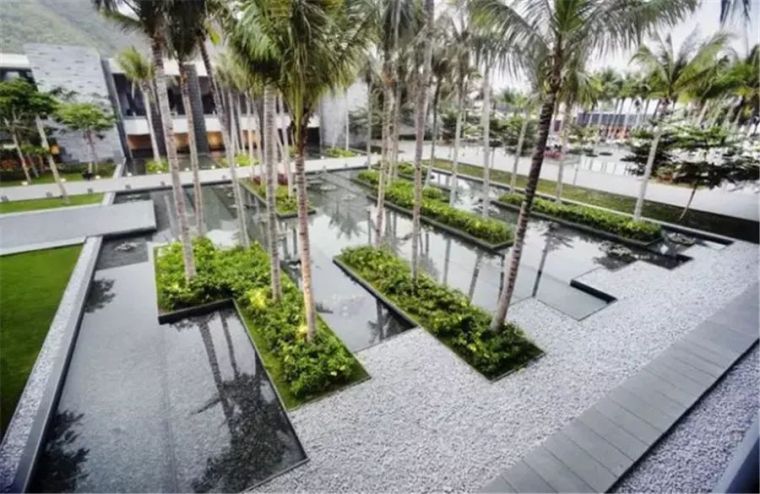 景观水景的四种形式美 景观水景的四种形式美