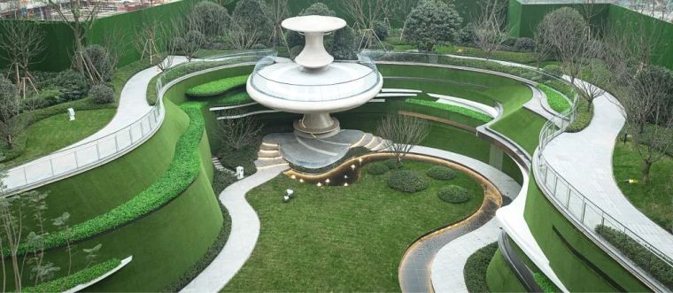 私密性更强的下沉空间 私密性更强的下沉空间