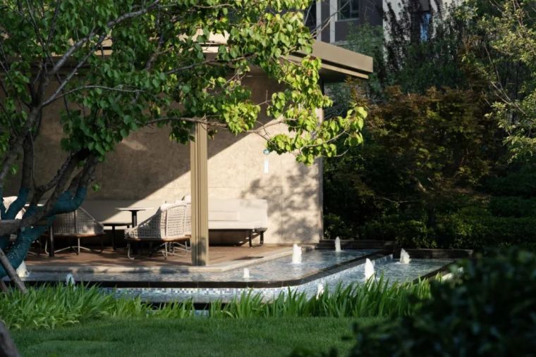 1659343821647476 1659343821647476