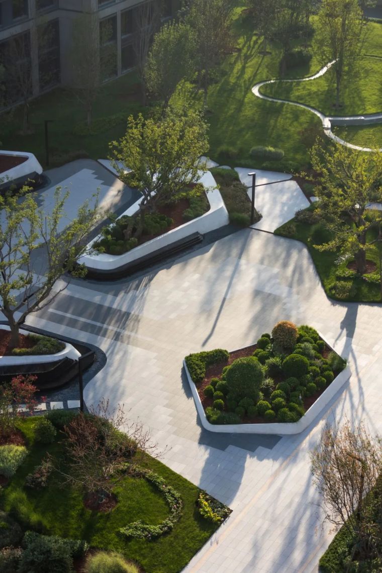 1664531046246563 1664531046246563