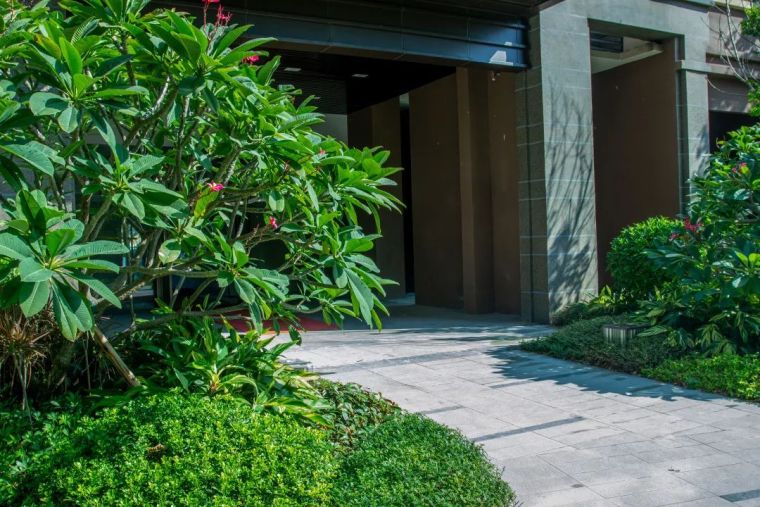 1671184671941735 1671184671941735