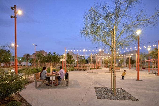 Mashtal-Plaza-006_SLA_Philip-Handforth-678x452-1