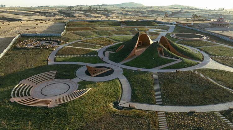 ET-302 纪念馆 / Alebel Desta Consulting Architects and Engineers - 5 的图像 41