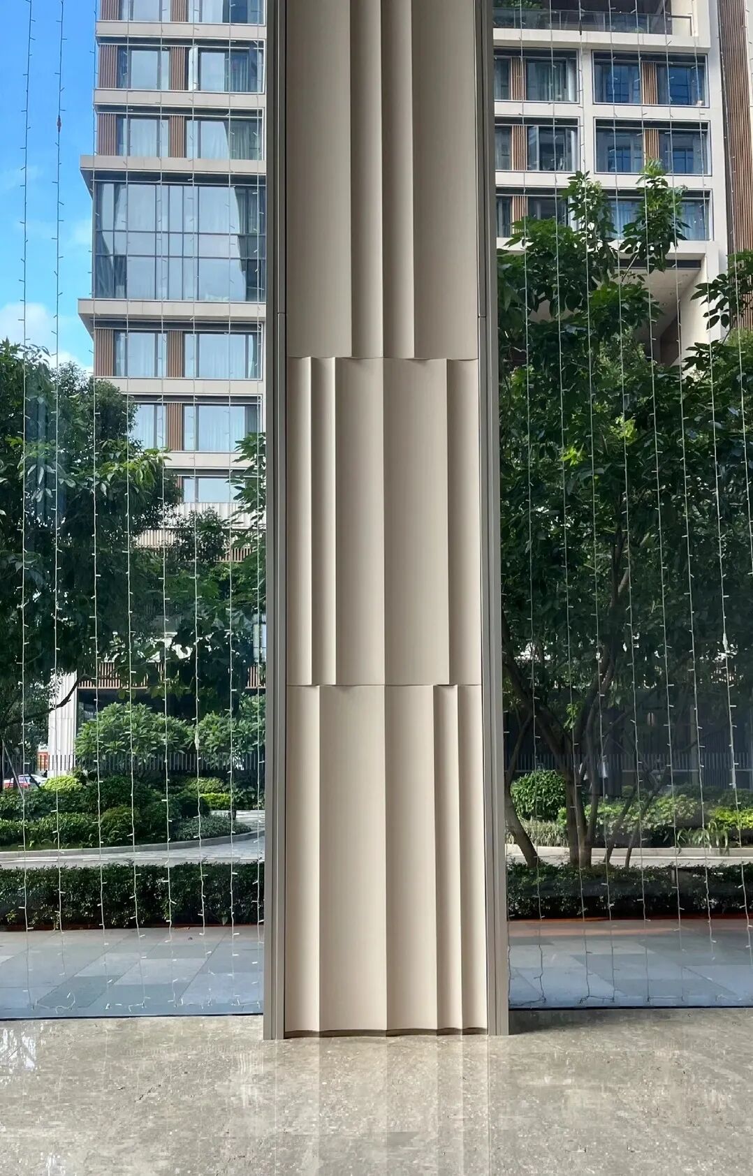 陶板立面：现代建筑幕墙的高颜值环保之选，7大优势打造耐久美学新标杆-灵感屋